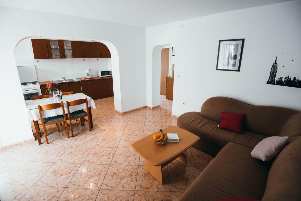 Apartmani Tamaris Водице Екстериор снимка