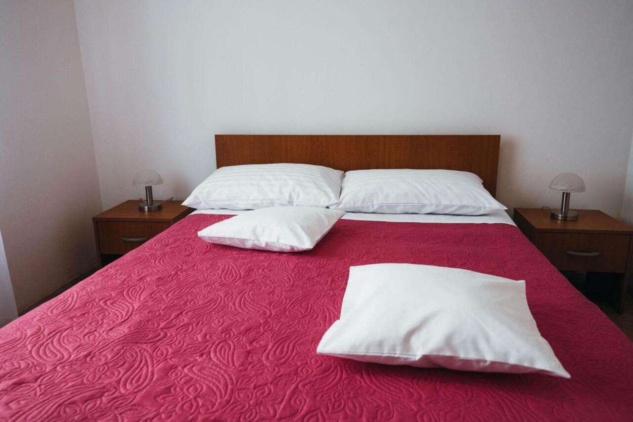 Apartmani Tamaris Водице Екстериор снимка