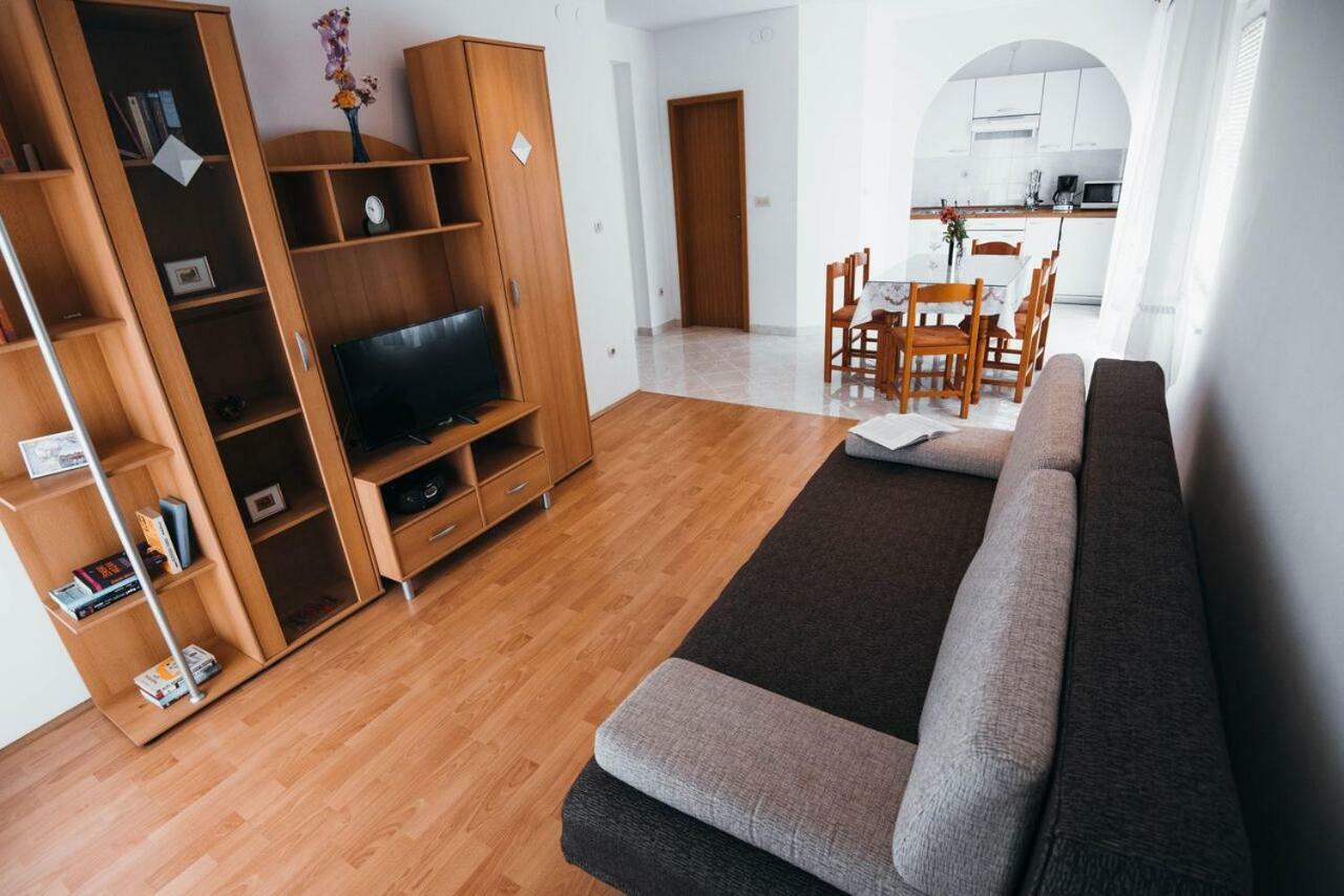 Apartmani Tamaris Водице Екстериор снимка