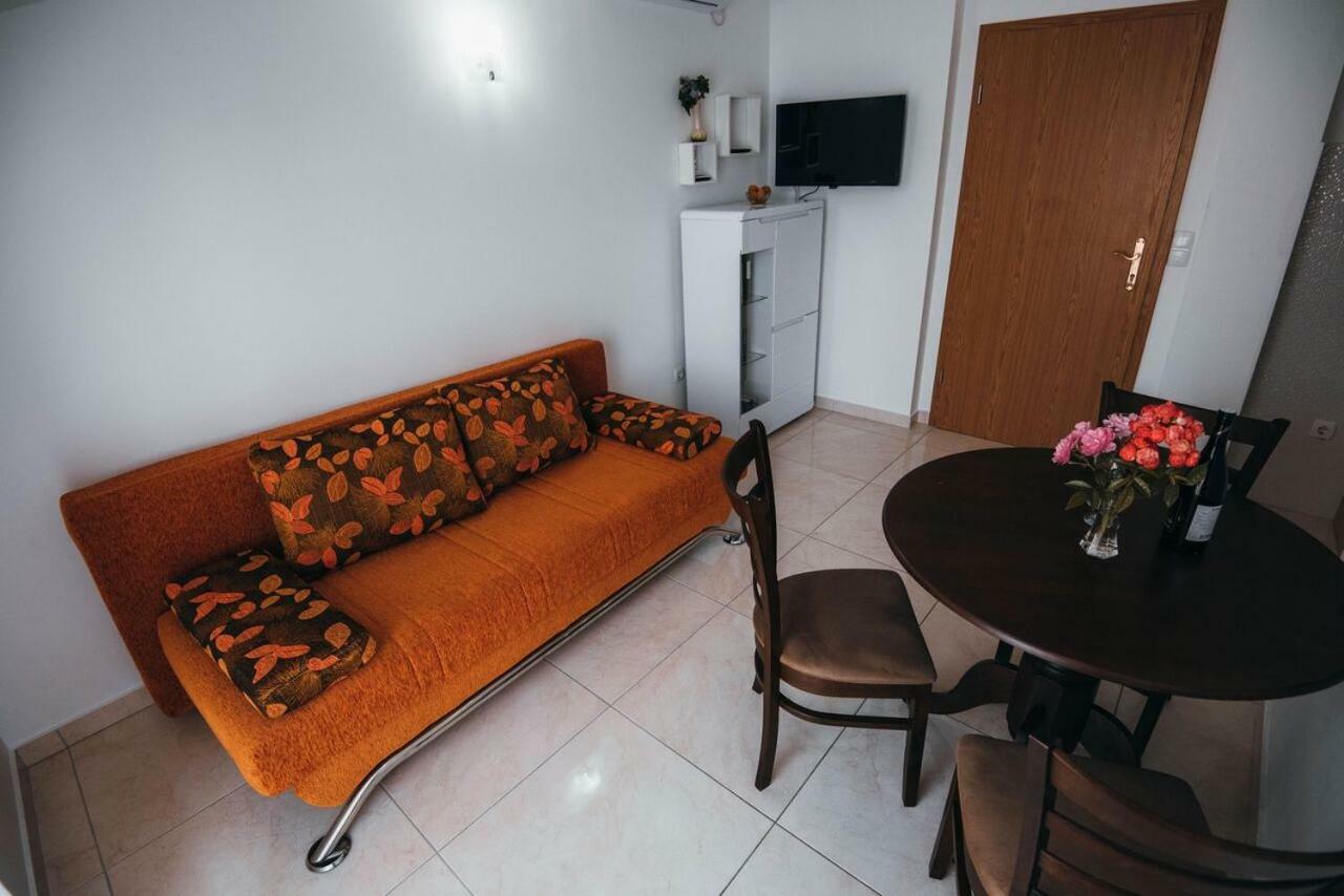 Apartmani Tamaris Водице Екстериор снимка