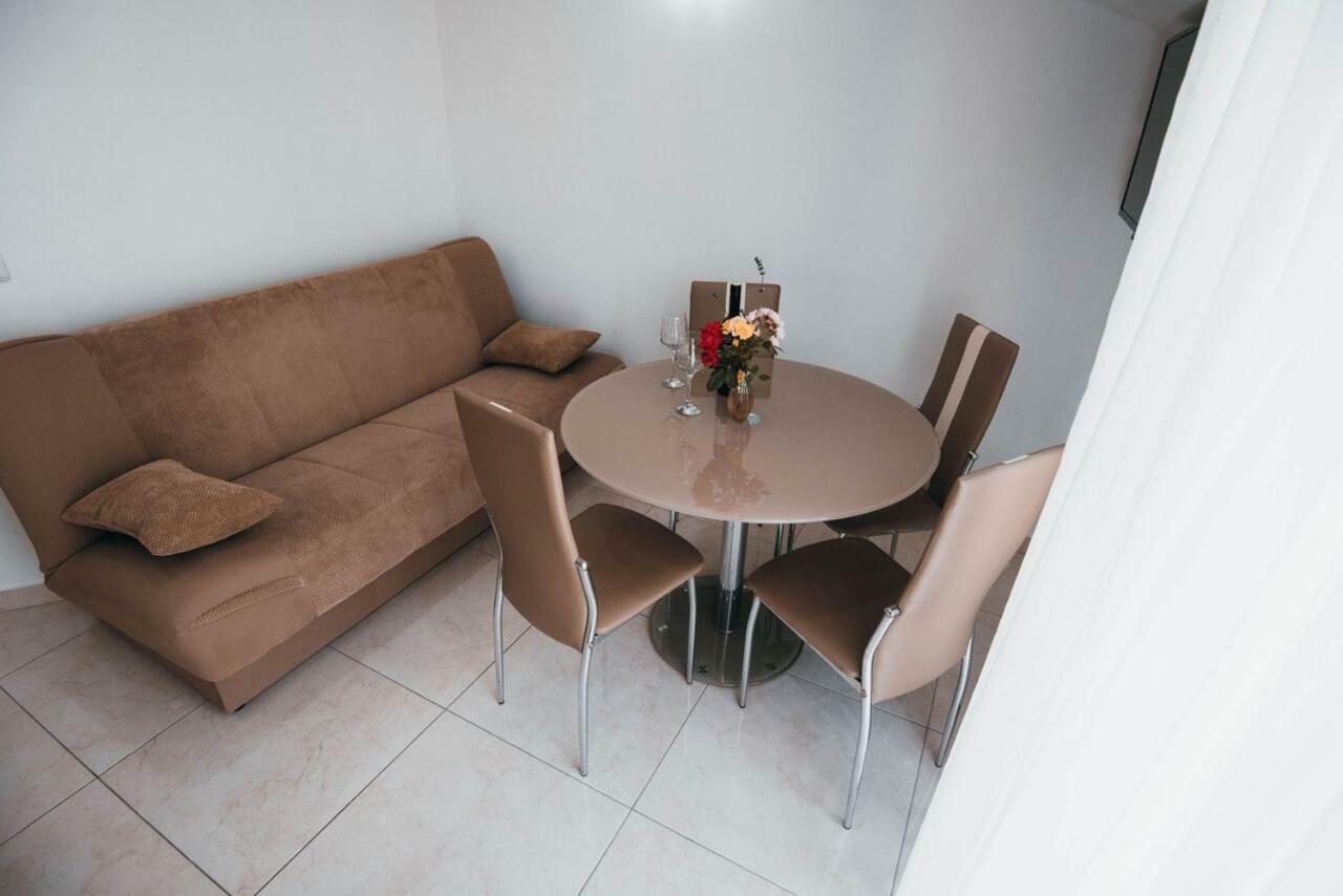 Apartmani Tamaris Водице Екстериор снимка