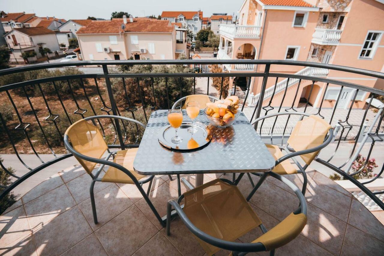 Apartmani Tamaris Водице Екстериор снимка
